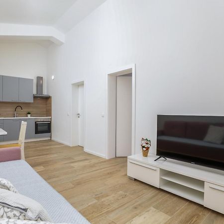 Ferienwohnung Sea La Vie Fažana Exterior foto